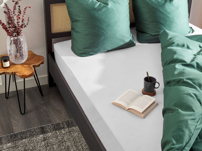 Lenzuolo con angoli cotone bianco 140 x 200 cm con bordi elastici modello classico a tinta unita camera da letto classica