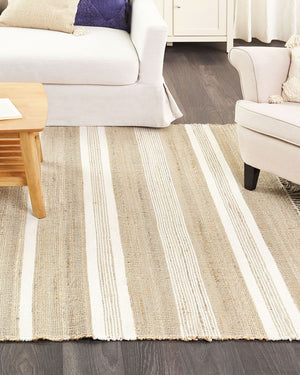 Tappeto in iuta beige e bianco con motivo a righe e nappe 160 x 230 cm soggiorno camera da letto stile boho