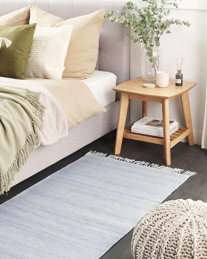 Tappeto in PET riciclato colore azzurro con frange 80 x 150 cm interno esterno