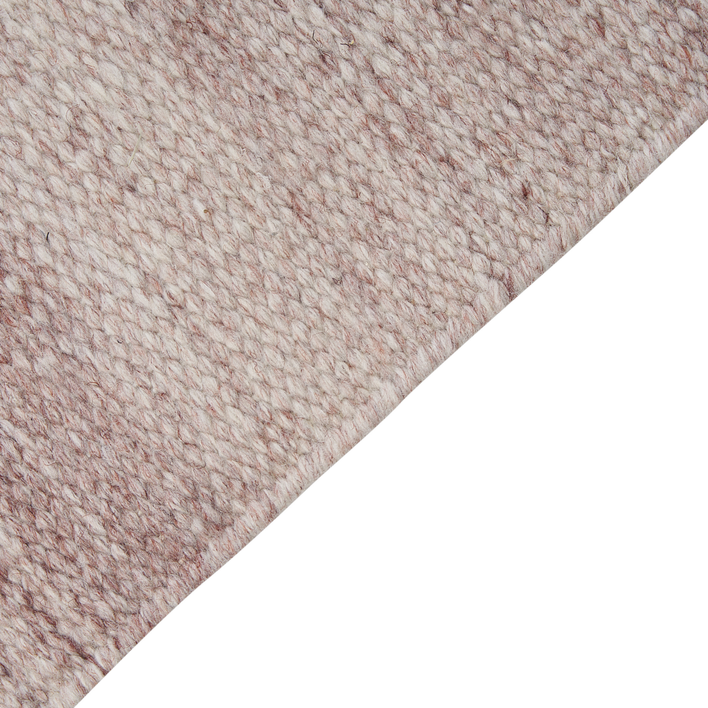 Tappeto in PET riciclato colore rosso chiaro con frange 80 x 150 cm interno esterno