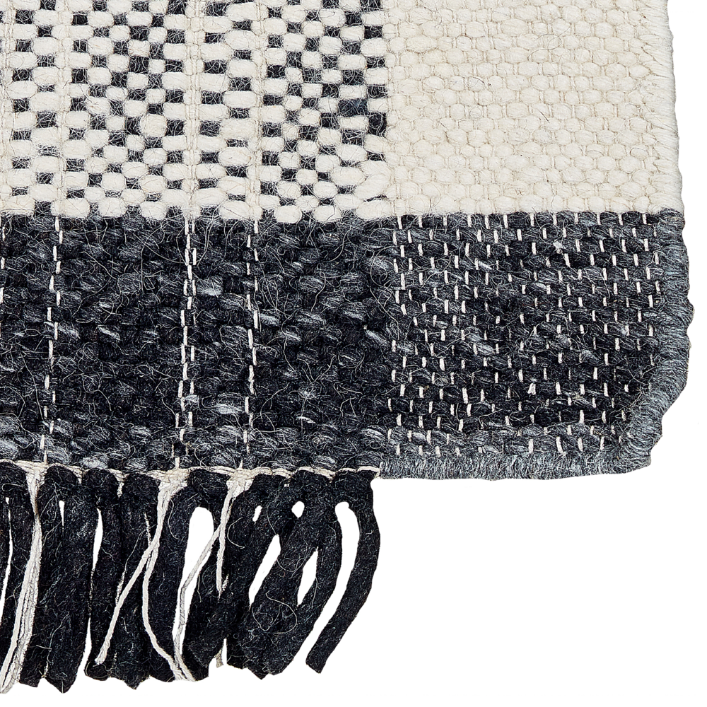 Tappeto bianco e nero lana cotone 80 x 150 cm intrecciato a mano rettangolare con frange