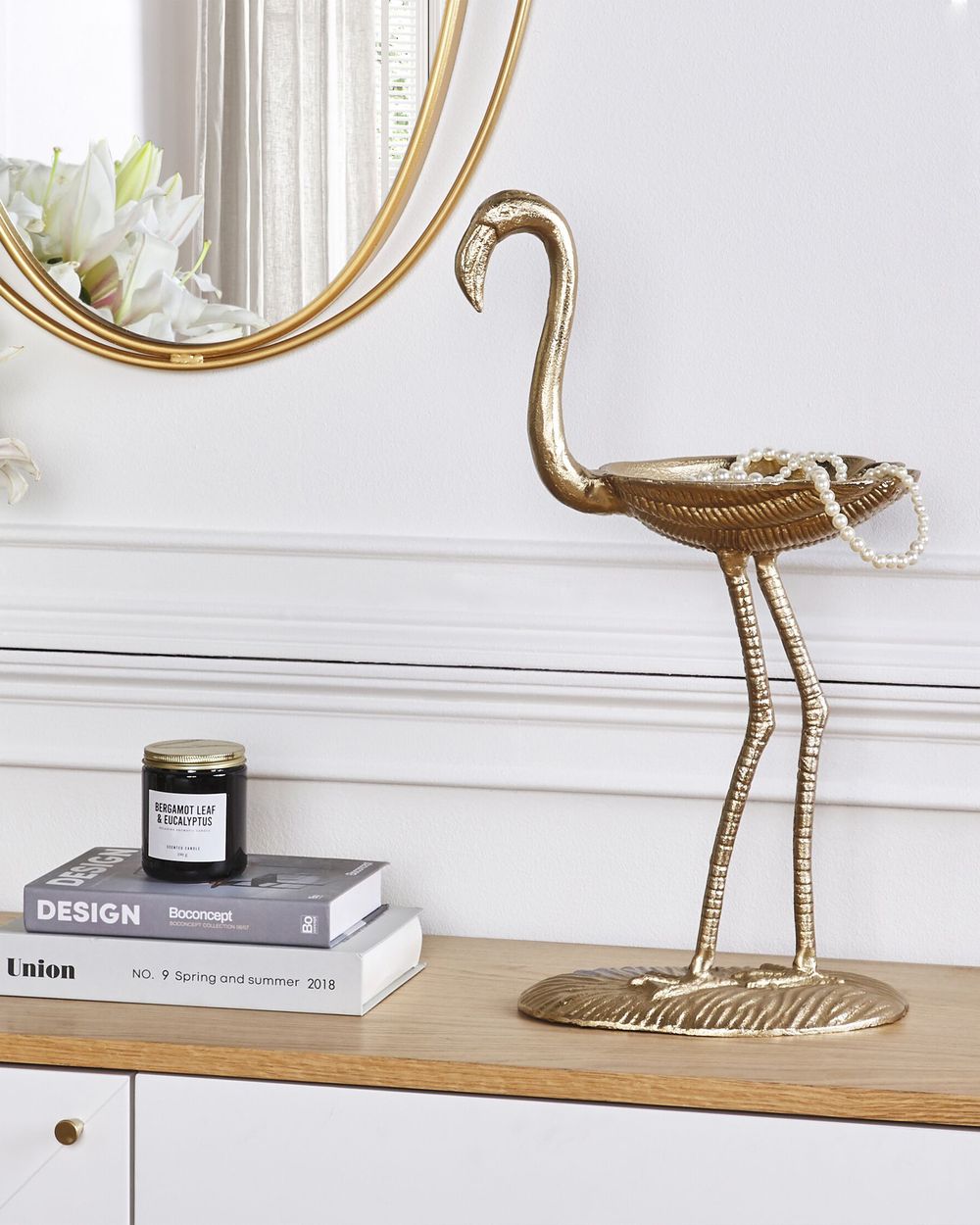 Decorazione domestica Fenicottero d'oro in alluminio a forma di vassoio portaoggetti Figurina moderna di design industriale