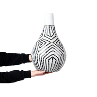 Vaso decorativo in terracotta bianca e nera Stile naturale per i fiori secchi