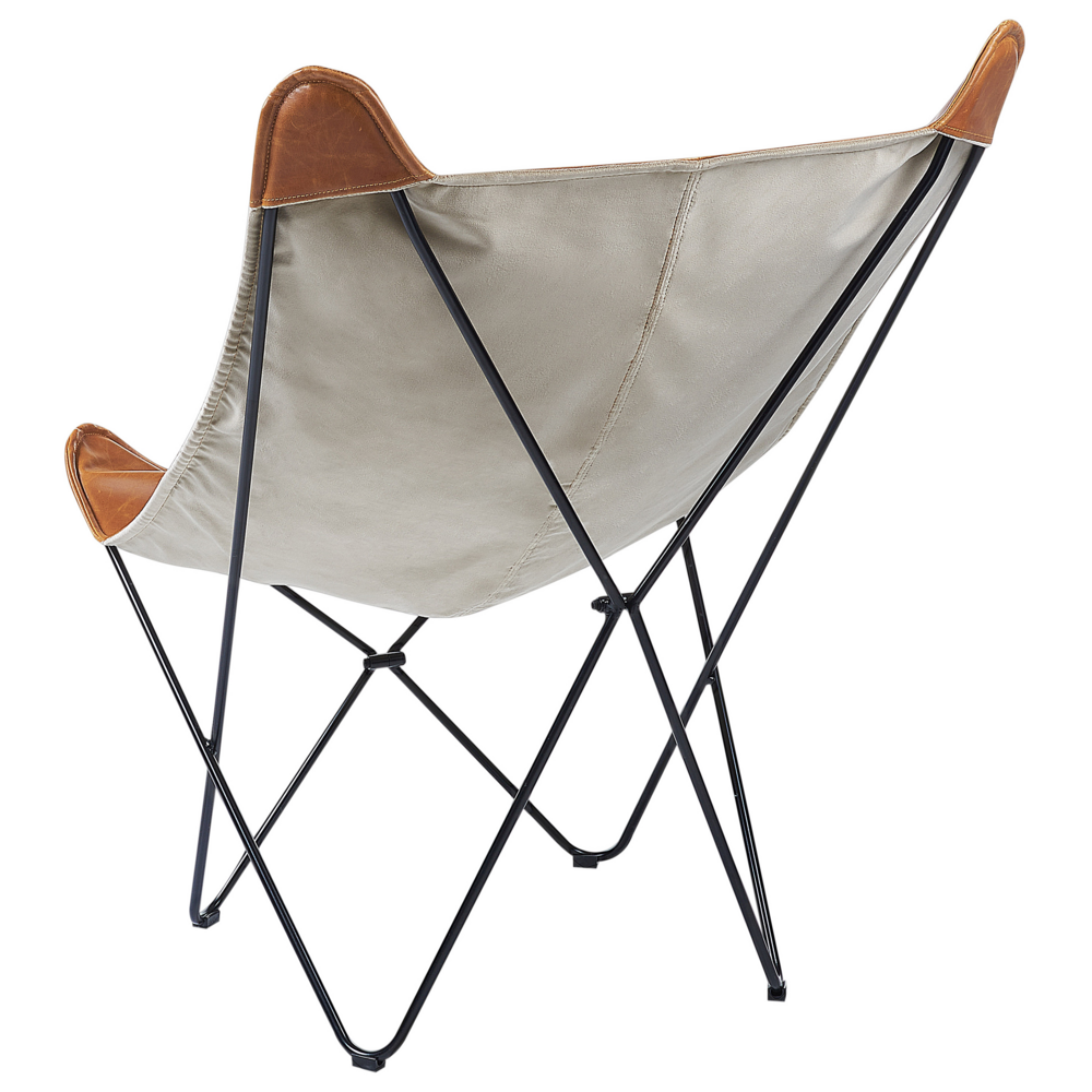 Sedia a farfalla in ecopelle di colore marrone soggiorno camera da letto design moderno