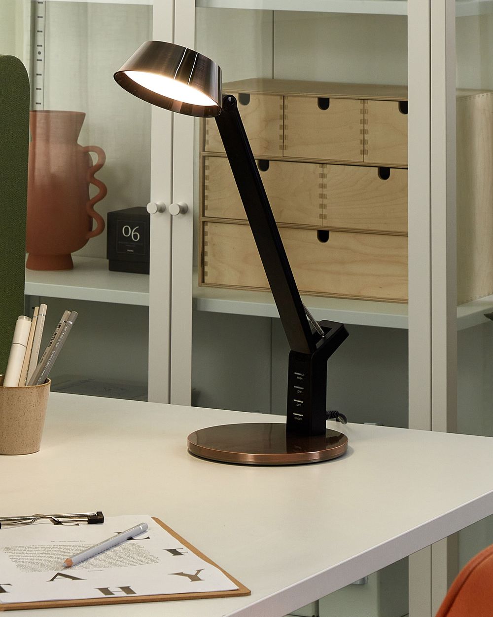 Lampada a LED rame con piastra metallica con supporto usb 40 cm cameretta ufficio soggiorno