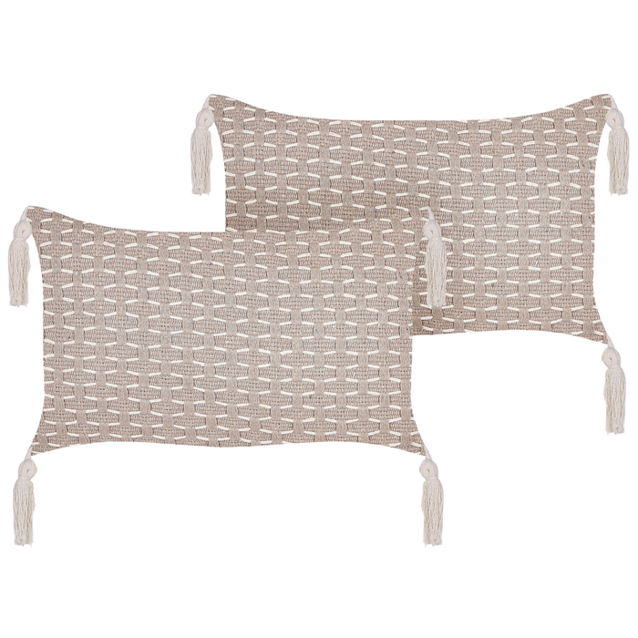 Set di 2 cuscini in tessuto di poliestere tortora 45 x 25 cm con nappe e imbottitura soggiorno camera da letto