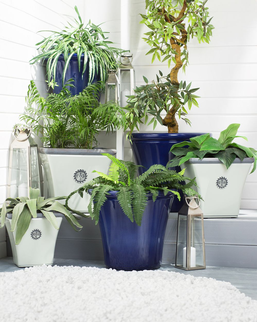 Set di 2 vasi in pietra bianca resistente ai raggi UV 32 x 32 x 31 cm ideale per interni ed esterni