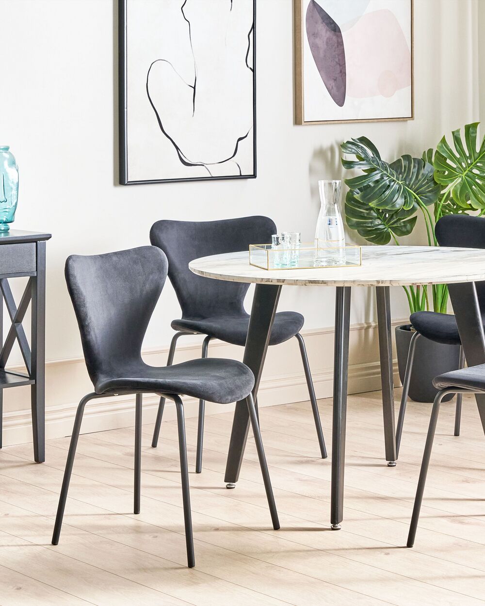 Set di 2 Sedie da pranzo in velluto nero con gambe in metallo senza braccioli design moderno