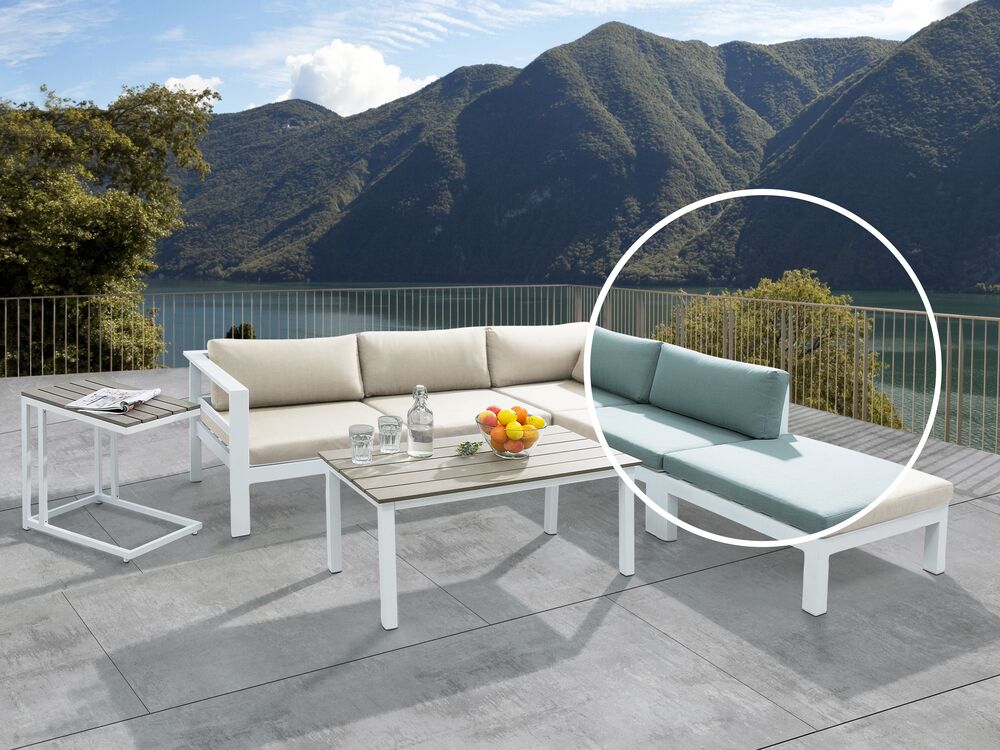 Set divano ad angolo da giardino bianco con cuscini verdi e beige Tavolo a doghe a 5 posti Set moderno scandinavo per conversazioni all'aperto