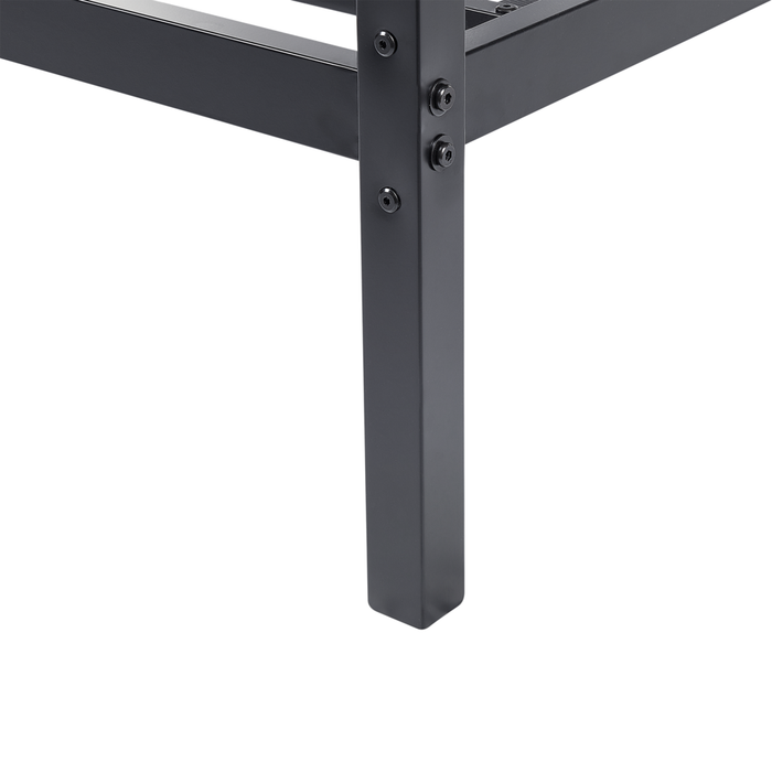 Letto matrimoniale a baldacchino con doghe e struttura in metallo nero 140 x 200 cm stile industriale moderno