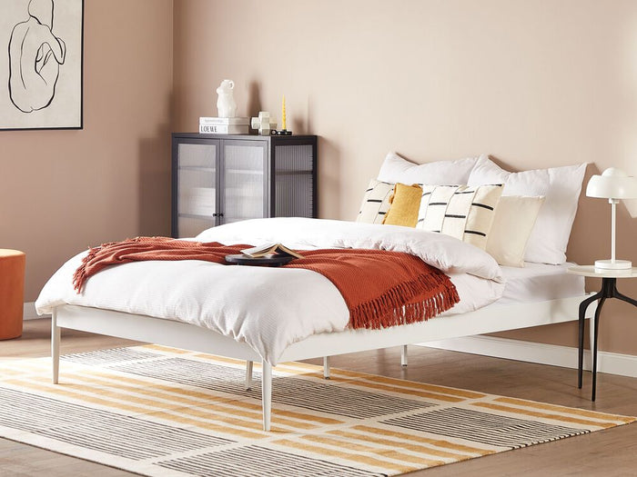 Letto matrimoniale con rete a doghe in metallo bianco 160 x 200 cm stile moderno industriale