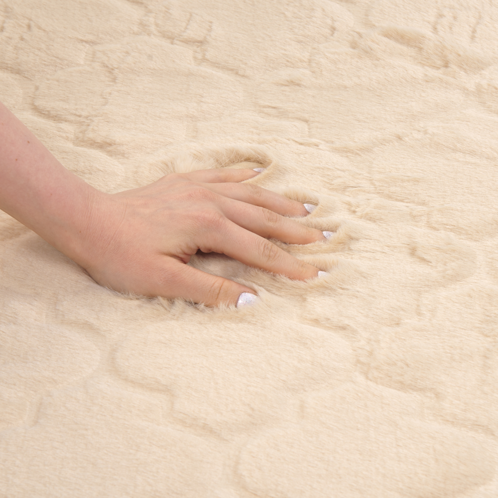 Tappeto in pelle sintetica di coniglio beige 80 x 150 cm motivo a rete soggiorno camera da letto