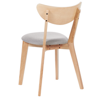 Set di 2 sedie da pranzo in legno chiaro con decorativo design moderno e tradizionale