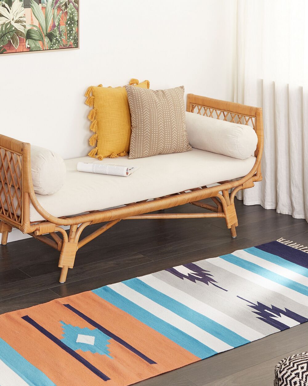 Tappeto Kilim multicolore in cotone 80 x 300 cm tessuto a mano a trama piatta reversibile con motivi geometrici e frange, tradizionale Boho, per il soggiorno e la camera da letto.