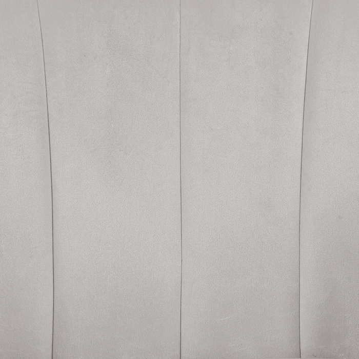 Poltrona Velluto Grigio Chiaro Struttura in Metallo Dorato con Schienale Tondo Stile Glam