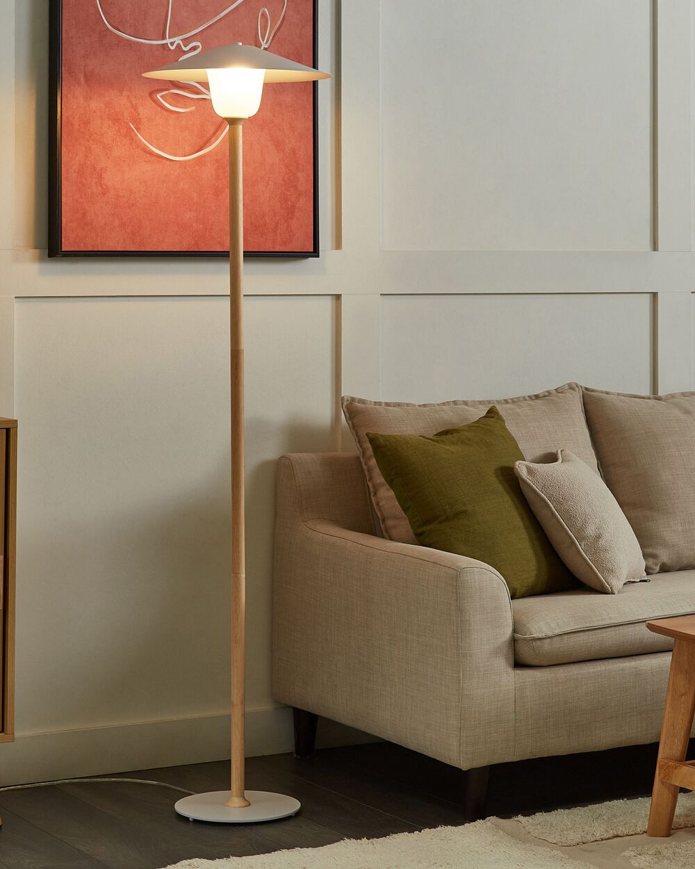 Lampada da terra Paralume in metallo bianco Struttura in legno di quercia Stile minimalista Scandinavo