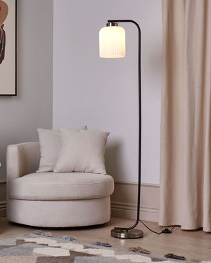 Lampada da terra in metallo con paralume in vetro bianco nero e ottone soggiorno camera da letto