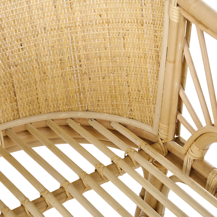 Culla in rattan rustica per bambini con cuscini e ripiano accessorio naturale arredo in stile rustico