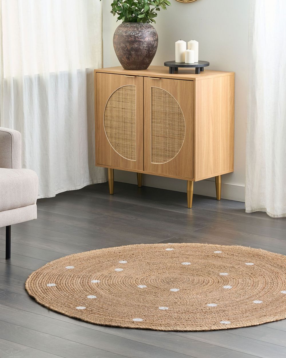Tappeto rotondo in iuta tinta unita beige con motivo a pois ø 140 cm soggiorno camera da letto