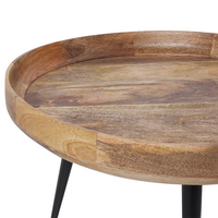 Tavolino da caffè piano in legno di mango chiaro e base in metallo Nero