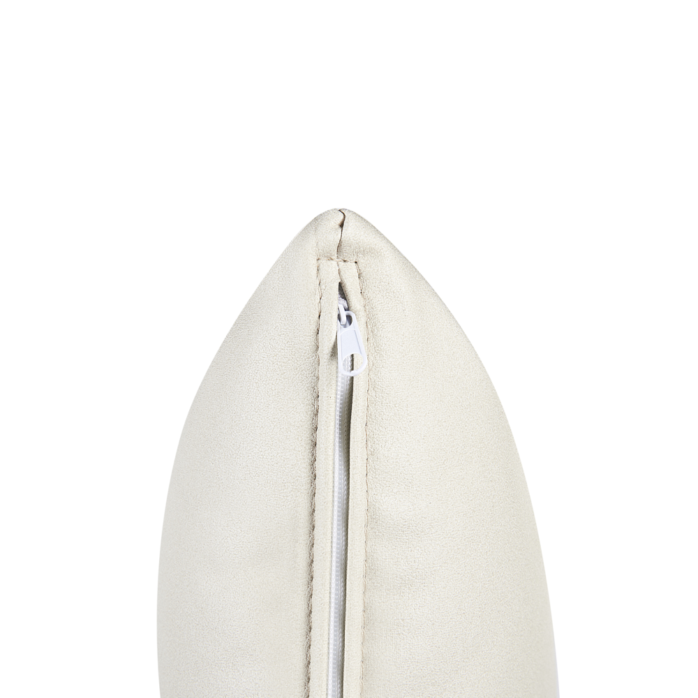 Chaise Lounge destra Tappezzata in  ecopelle vegana bianco sporco Gambe nere Cuscino di seduta imbottito Design moderno e glam