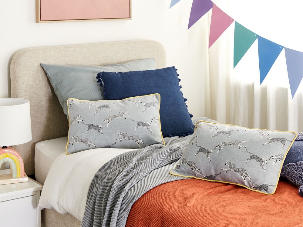 Set di 2 cuscini sparsi in cotone grigio 30 x 50 cm Motivo ghepardo stampato