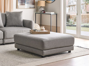 Ottomana poggiapiedi in tessuto poliestere grigio chiaro imbottito quadrato elemento di divano moderno minimalista