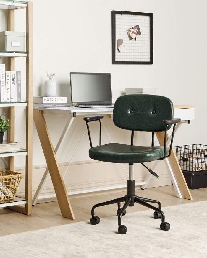 Sedia da ufficio tradizionale in ecopelle girevole e regolabile verde scuro stile moderno home office