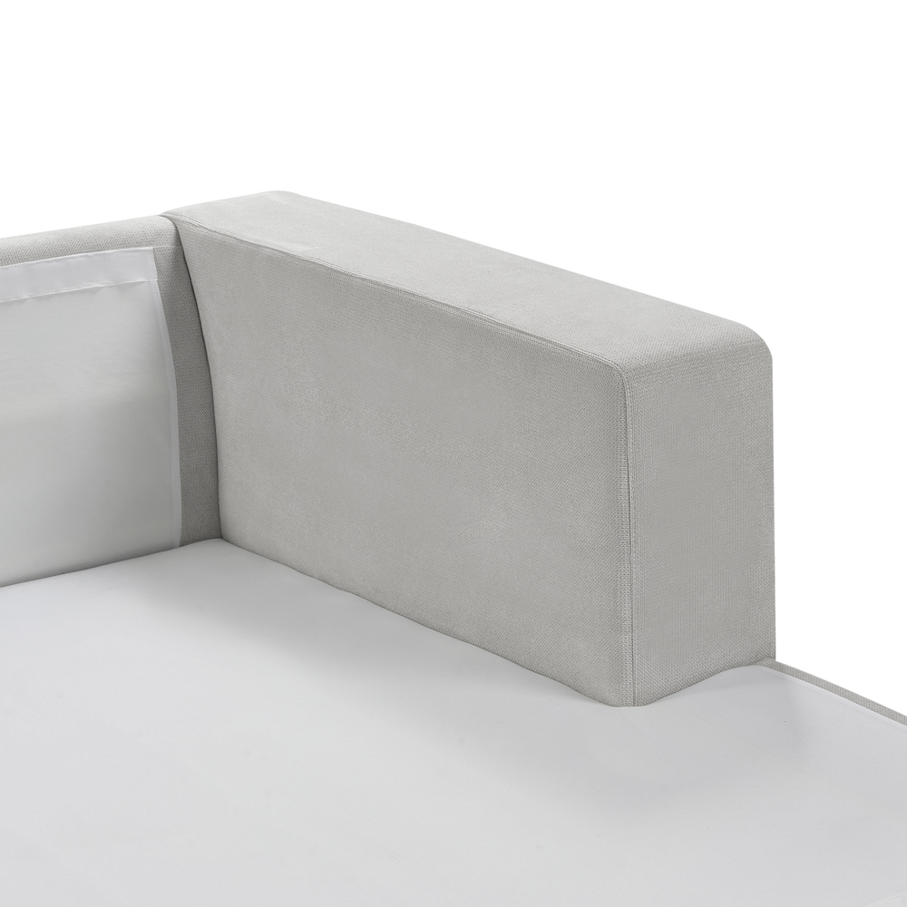 Divano angolare a 3 posti a sinistra Tessuto grigio chiaro Braccioli imbottiti a binario Cuscini aggiuntivi Stile moderno minimalista