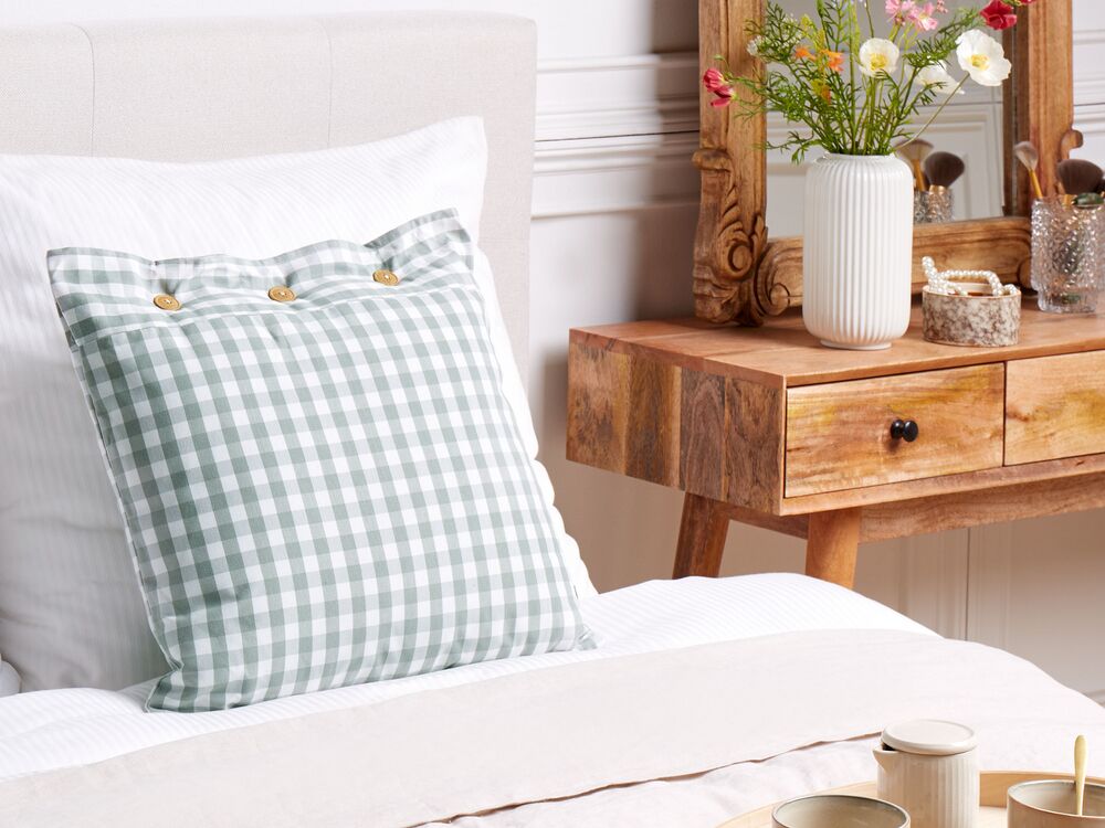 Cuscino decorativo verde e bianco con motivo a scacchi quadrato con bottoni 45 x 45 cm soggiorno camera da letto