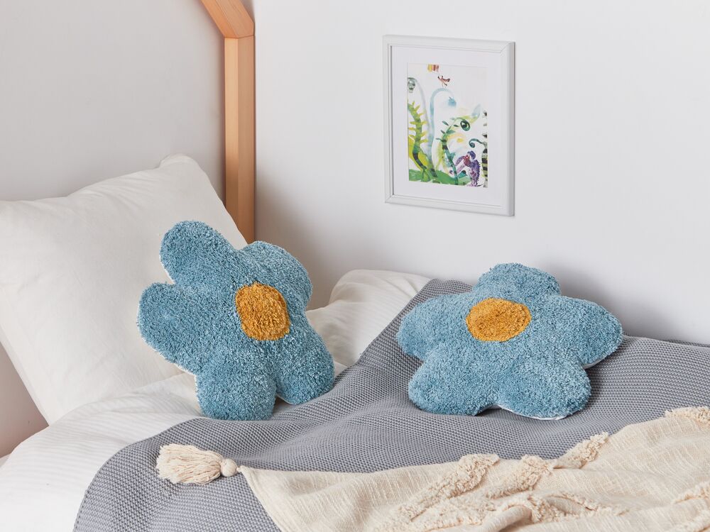 Set di 2 cuscini decorativi per bambini in cotone blu a forma di fiore, decorativi a tema floreale.