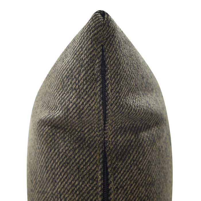 Poltrona verde con telaio nero Struttura in legno poliestere con intreccio in rattan Gambe in legno Tappi per gambe in plastica con cuscino Stile tradizionale Soggiorno Camera da letto