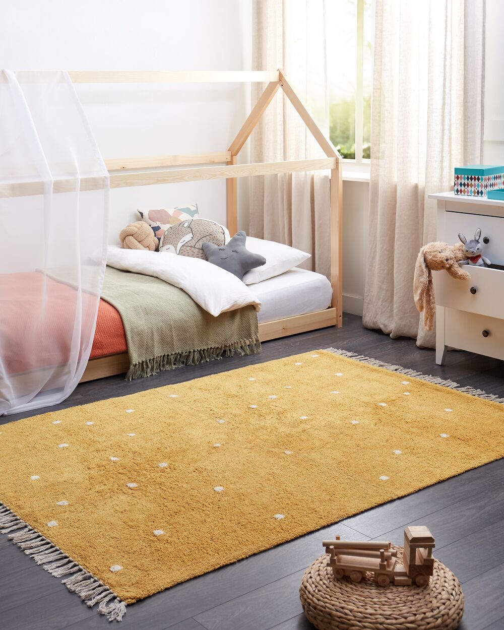 Tappeto per bambini in cotone colore giallo 140 x 200 cm con puntini multicolori Rettangolare