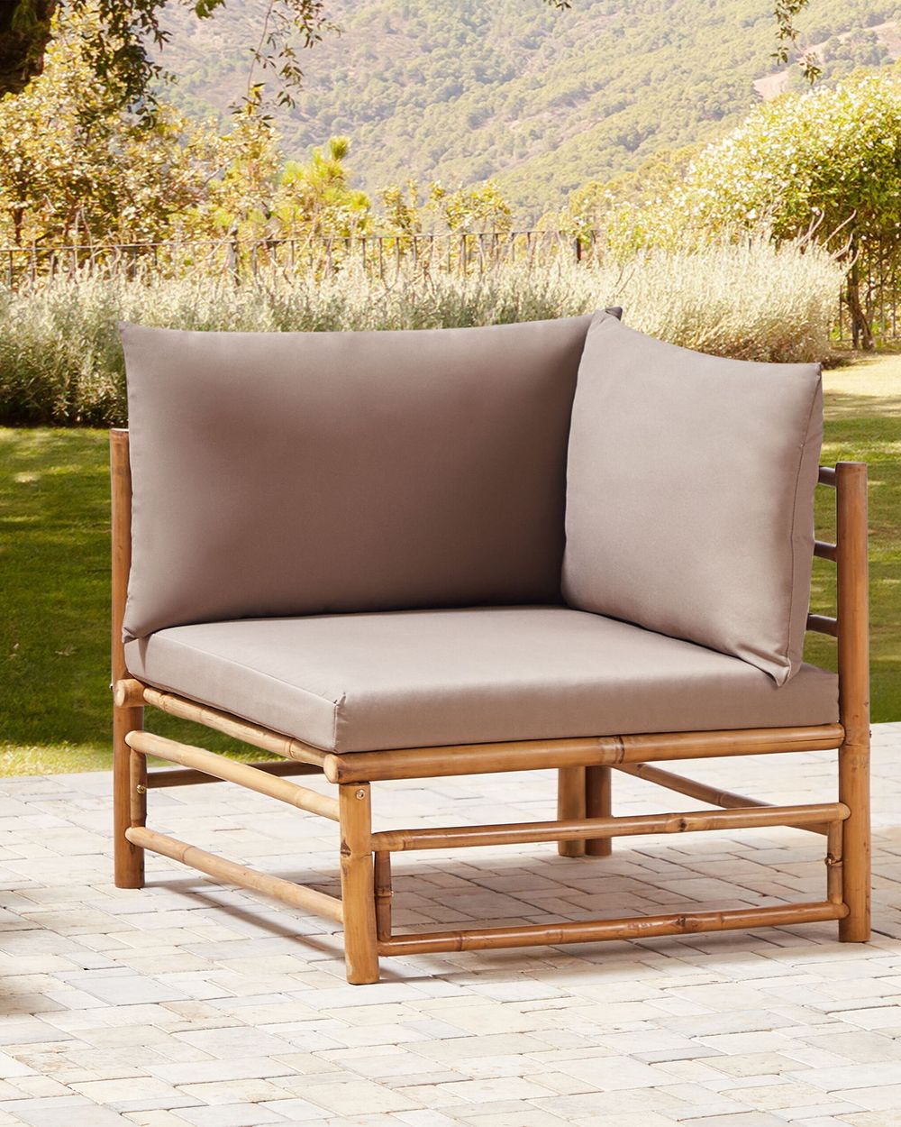 Poltrona senza braccioli in bambù a 1 posto con sezione angolare tortora interno ed esterno giardino
