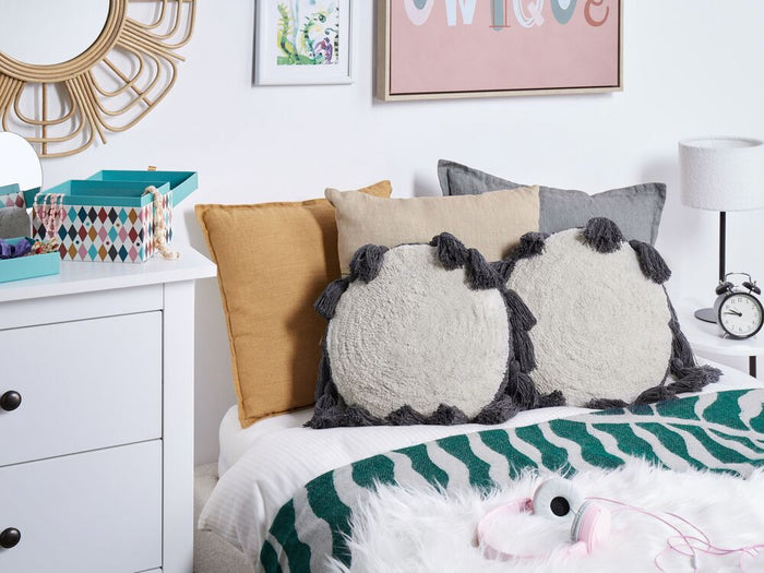 2 cuscini decorativi in cotone bianco sporco ⌀ 40 cm con frange grigio scuro