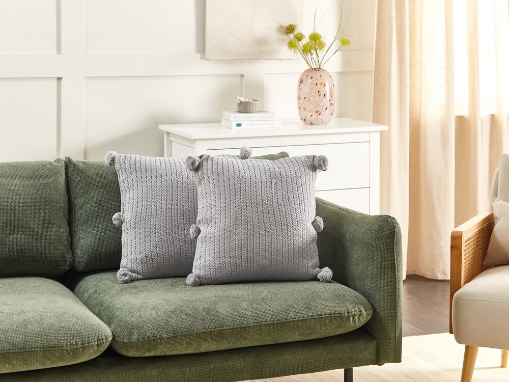 Set di 2 cuscini decorativi in cotone grigio 45 x 45 cm lavorati a maglia e sfoderabili quadrati accessori moderni per la decorazione.
