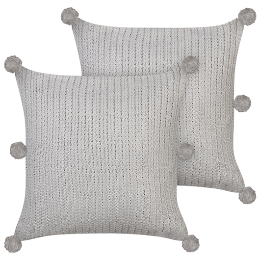 Set di 2 cuscini decorativi in cotone grigio 45 x 45 cm lavorati a maglia e sfoderabili quadrati accessori moderni per la decorazione.