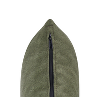 Divano con 6 cuscini Rivestimento in tessuto verde Gambe in legno chiaro 2 posti