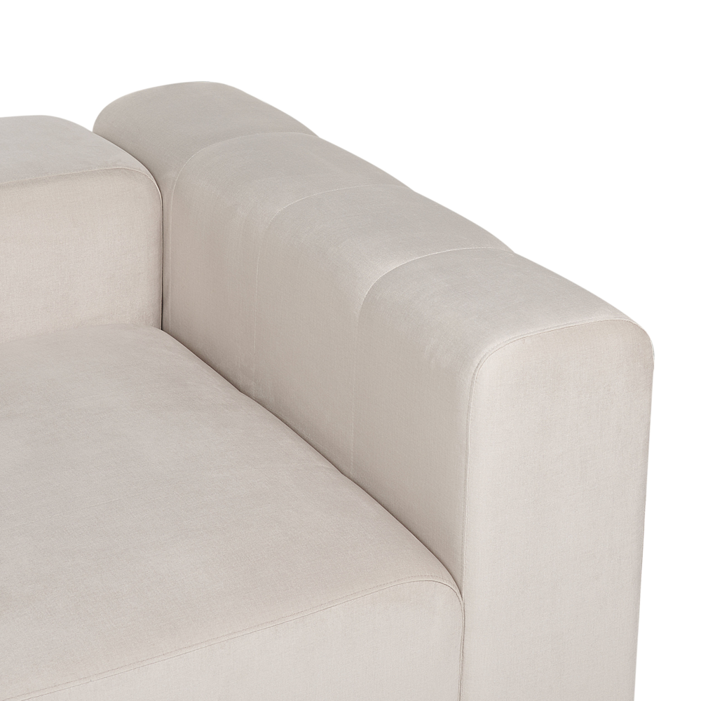 Divano componibile a 2 posti con pouf rivestito con velluto beige stile moderno
