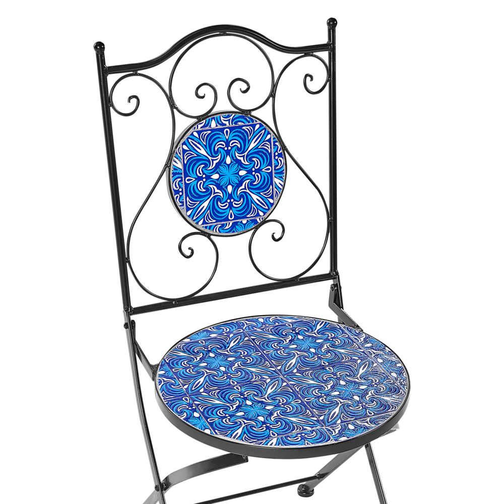 Set di 2 sedie da esterno in metallo con motivo a mosaico blu e struttura in ferro pieghevole nero stile vintage