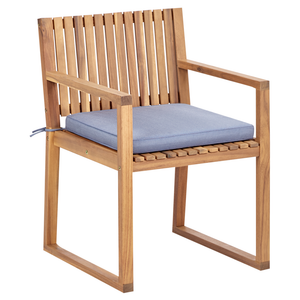 Set di 8 sedie da giardino in legno di acacia chiaro certificato con cuscini blu resistenti all'acqua