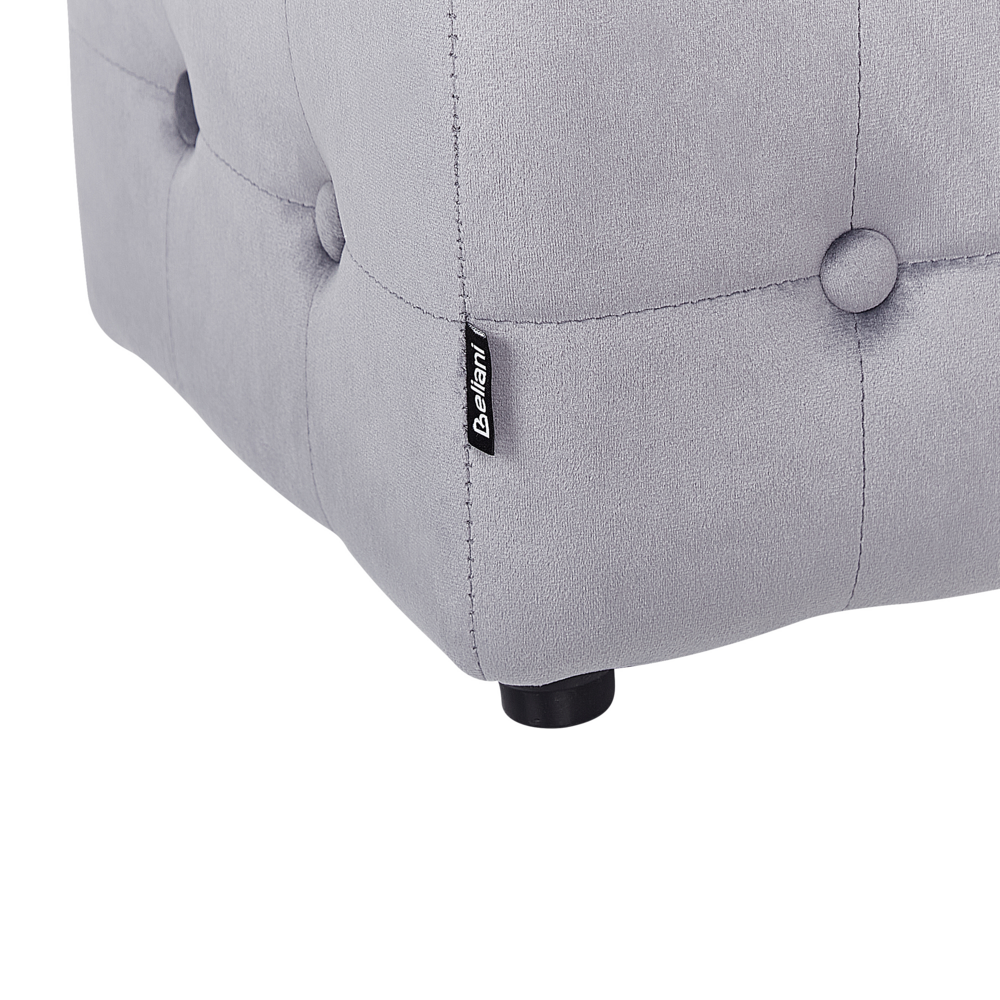 Pouf a forma di  Cubo in velluto grigio con bottoni tappezzeria trapuntata