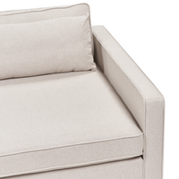 Divano in tessuto beige 3 posti con braccioli e gambe in legno stile moderno