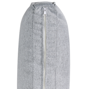 Divano in tessuto grigio 3 posti con braccioli e gambe in legno stile moderno