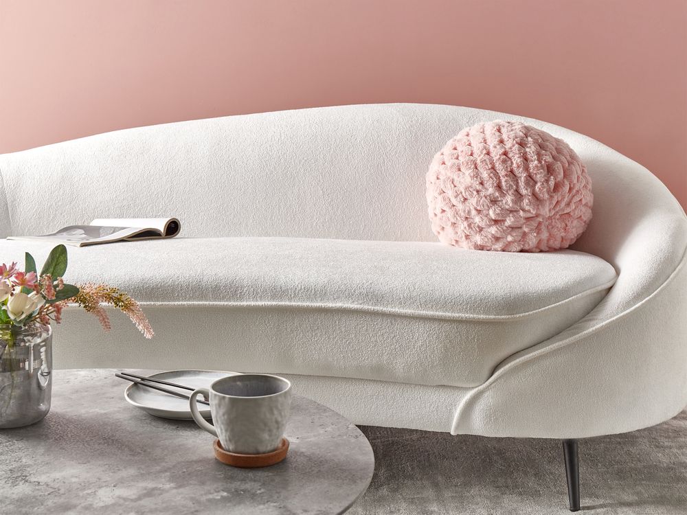 Cuscino decorativo a sfera rosa in pelliccia sintetica di lana 30 x 30 cm Boho Décor Accessori Camera da letto Soggiorno