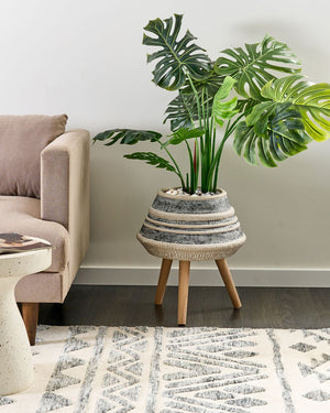 Fioriera alta in legno di magnesio rigato beige e grigio stile moderno industriale