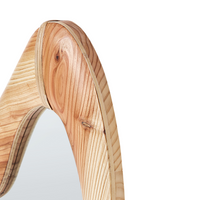 Specchio da parete con cornice in legno di abete chiaro 77 x 90 cm Pezzo d'arredo a parete con specchio