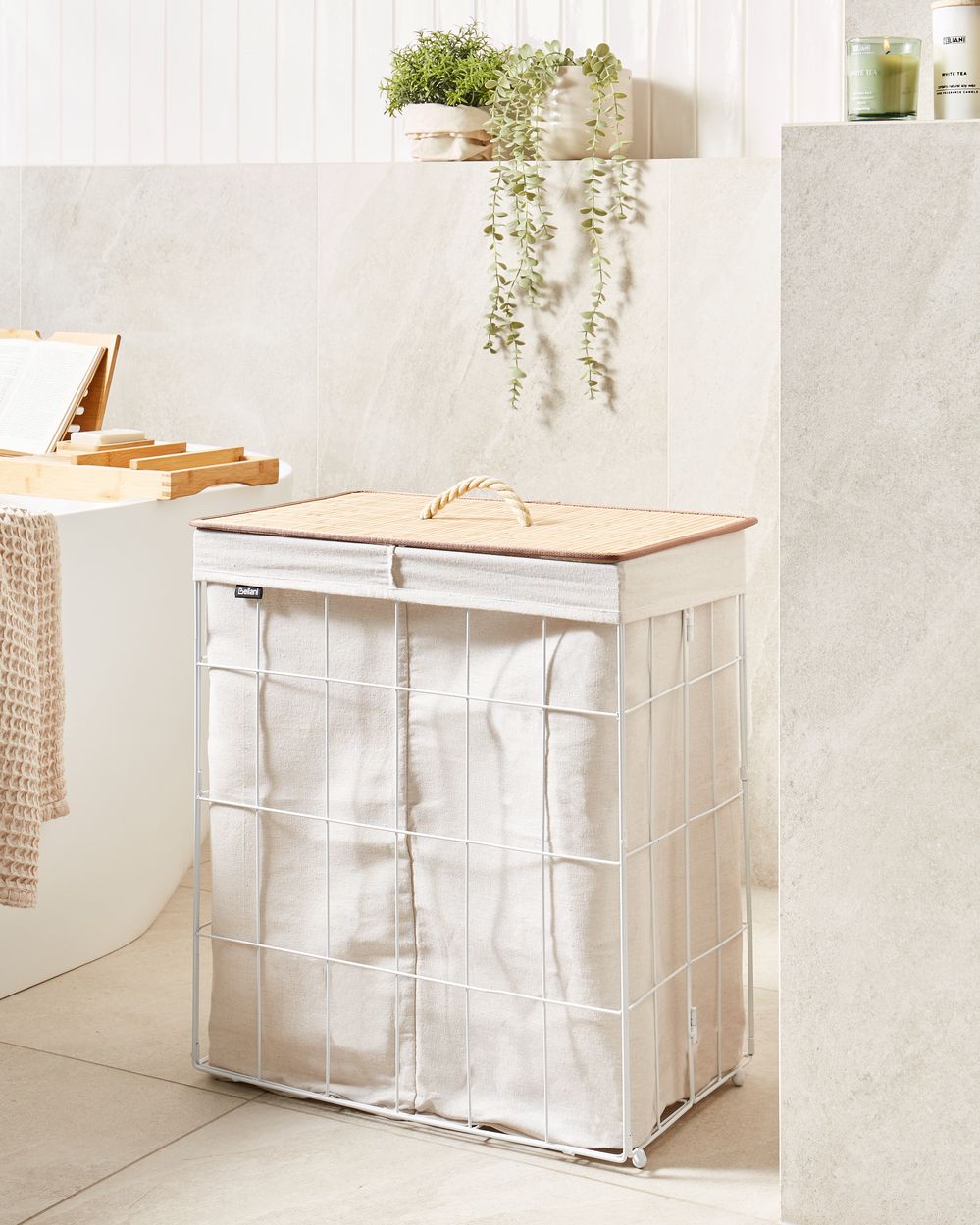 Cesto portabiancheria in metallo con coperchio rimovibile in bambù bianco e legno chiaro stile moderno