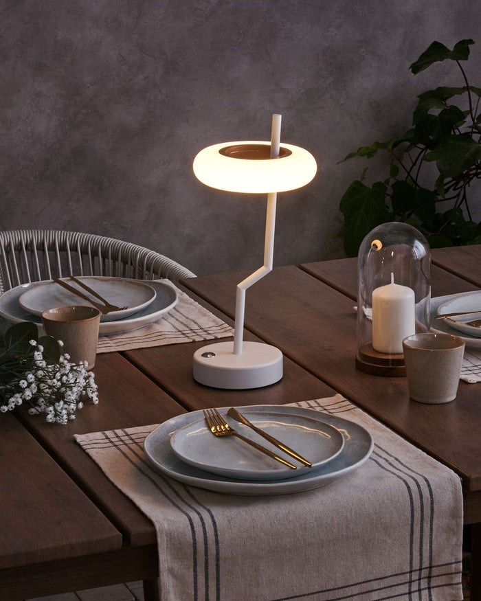 Lampada da tavolo in alluminio bianco senza fili per interni ed esterni stile moderno