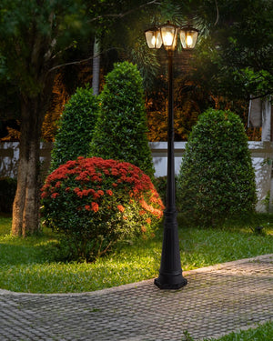 Lampione a 3 luci Lampada da sentiero nera Paralume sintetico in alluminio Illuminazione esterna da giardino Design moderno